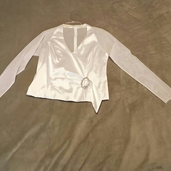 Jr Nite white top