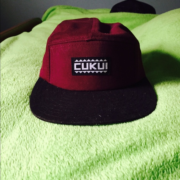 Cukui snap back.