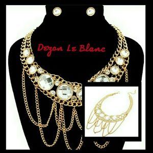 Clear Stone Bib Necklace Set NWT