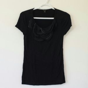 Black ann taylor t shirt xs with petaled collar