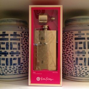NWT!! Lilly Pulitzer + Target Gold Giraffe Flask