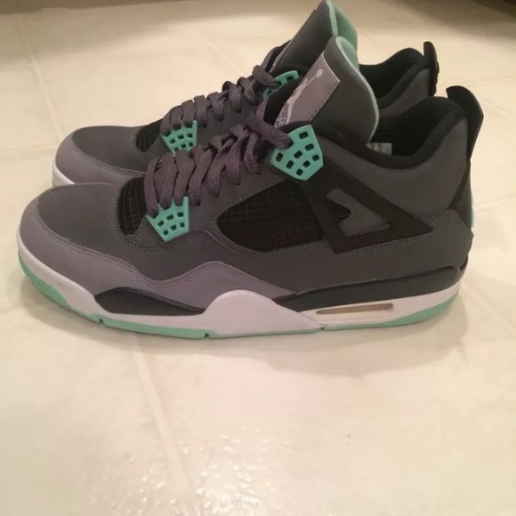 Jordan Green Glow 4's - Picture 2 of 4