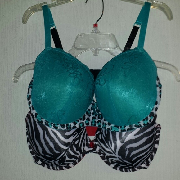 38DD Animal Print Bra Bundle