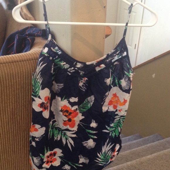 Patagonia flower tank