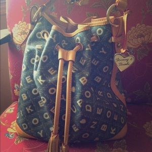 D&B Crossword Bag & wallet