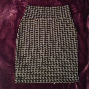 High waisted print skirt