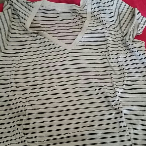 Vneck tshirt
