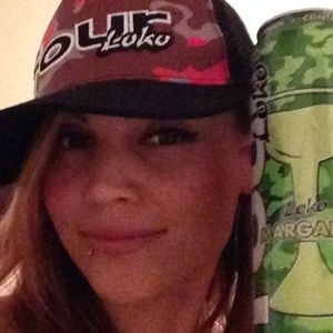 🍍❤️FOUR LOKO hat❤️🍍