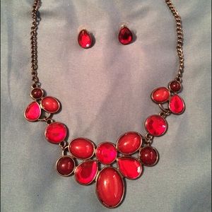 Red jewel statement necklace and earring set.