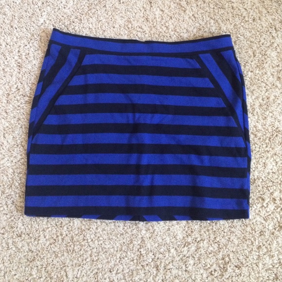 NWT Gap blue and navy skirt, Large
