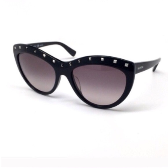 Authentic Valentino Rockstud sunglasses