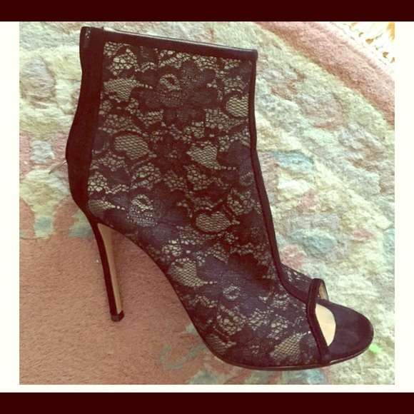 Gianvito Rossi Suede Trimmed Ankle Booties