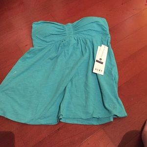 Turquoise strapless shirt