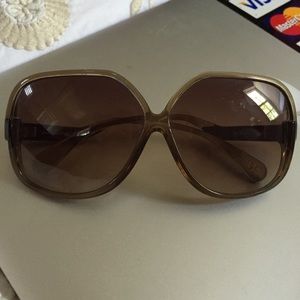 DVF SHADES