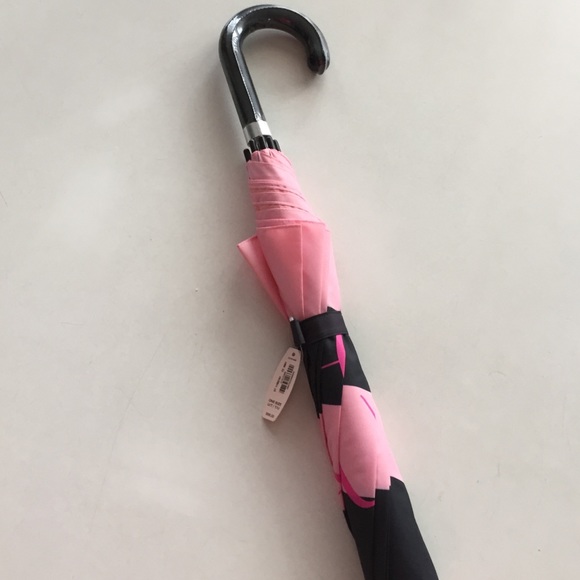 🚫SOLD🚫 Victoria's Secret Umbrella NWT - Picture 4 of 4