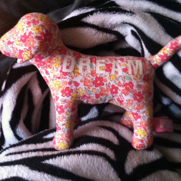 <traded> pink dog for Megangrace566