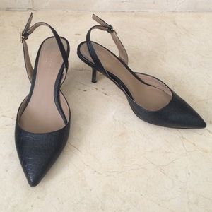 Ann Taylor pointed toe heels