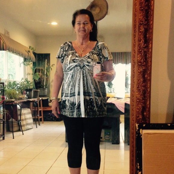 SALE One World Top 18/20