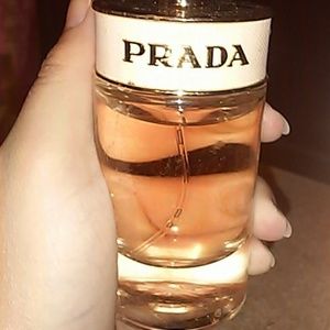 PRADA CANDY PERFUME.