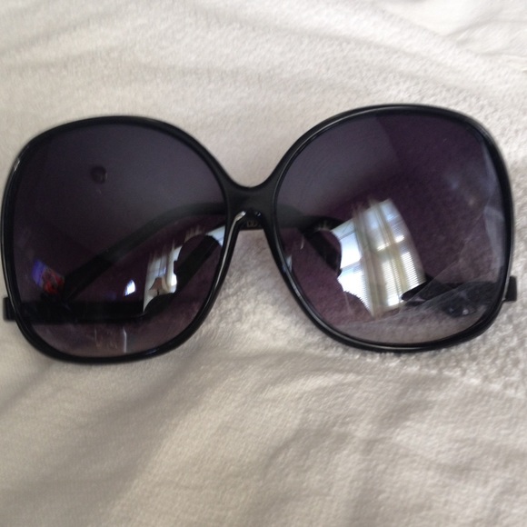 DG oversized sunglasses