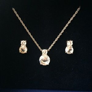 Swarovski Brilliance Set - never worn