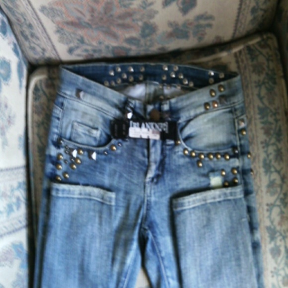 FINAL PRICE DROP!! NWT BLANK NYC JEANS