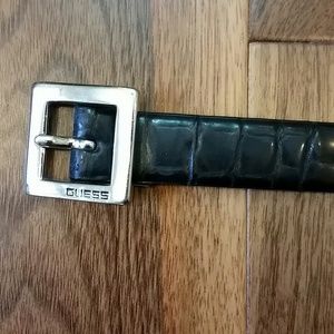 Guess black leather belt