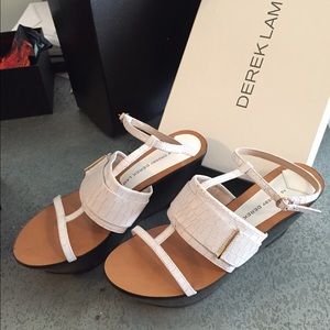 NEW Derek Lam 10 Crosby Platform Wedge Sandal