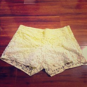 Ombré lace shorts