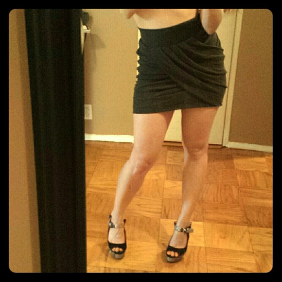 EXPRESS Camouflage green mesh mini skirt