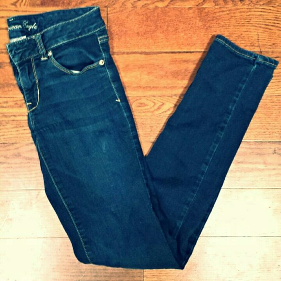 Dark Wash Skinny Jeans!