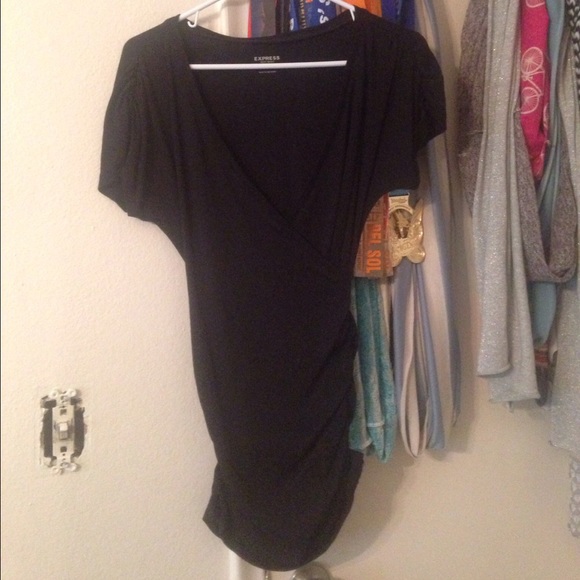 Lot of 2 Express Tops- size small - Picture 3 of 3