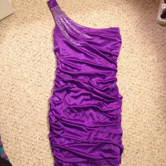 One-Shoulder Party Dress