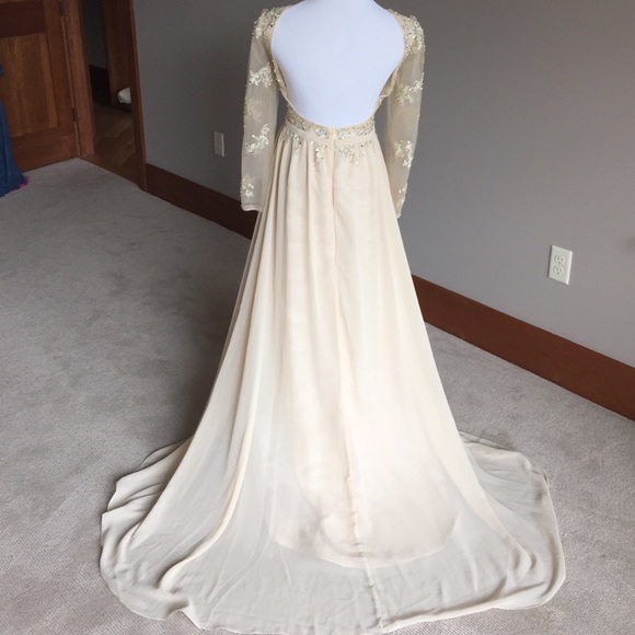 Wedding-prom gown - Picture 2 of 4