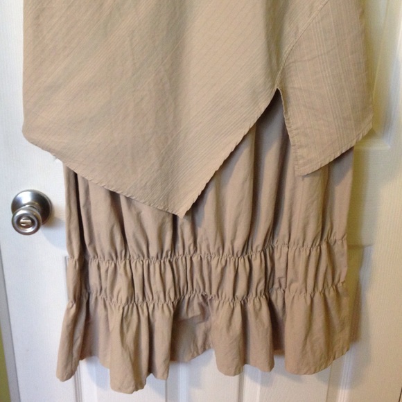 French Tan Parachute Ruched Lagenlook Dress - Picture 2 of 4
