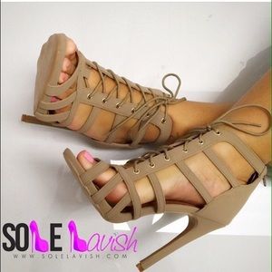 Nib Taupe (Beige) strappy lace heels