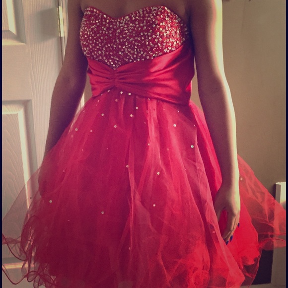 Short Red Prom Dress - Picture 1 of 2