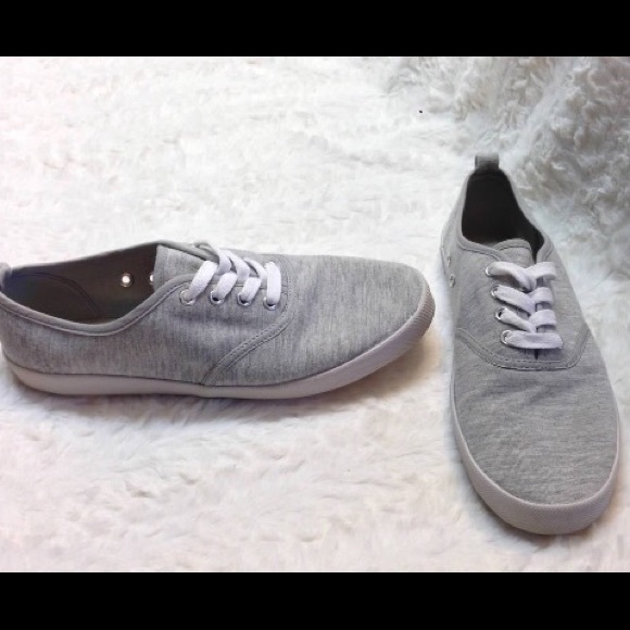 H&M Shoes - H&m gray canvas shoes size 8 casual flats