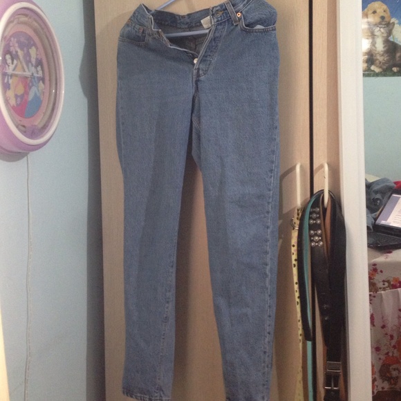 Levi's High Waisted 90s Jeans