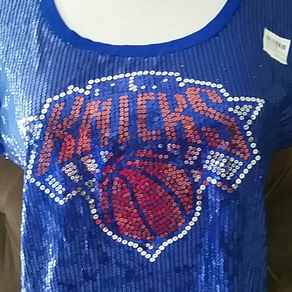 NEW Knicks AnnaDean Size M sequin top - Picture 2 of 4
