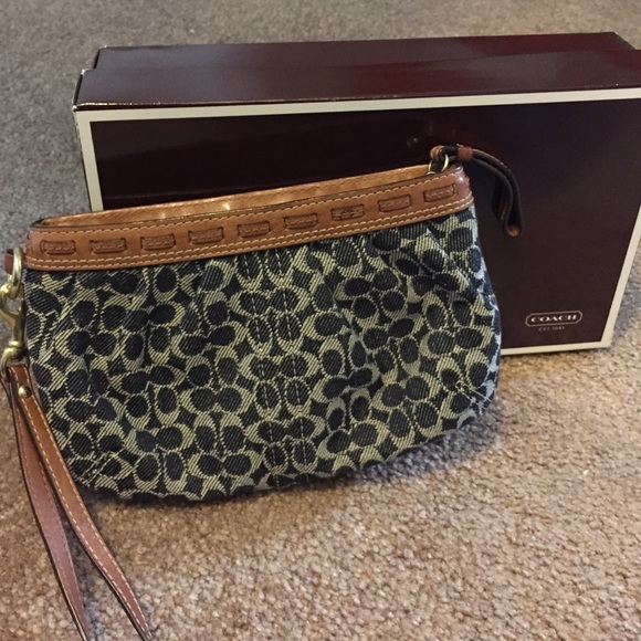 Authentic Coach wristlet