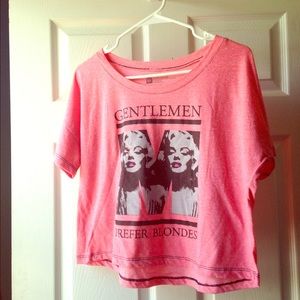 Marilyn Monroe crop shirt