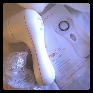Clarisonic  MIA 2.  #1 beauty tool