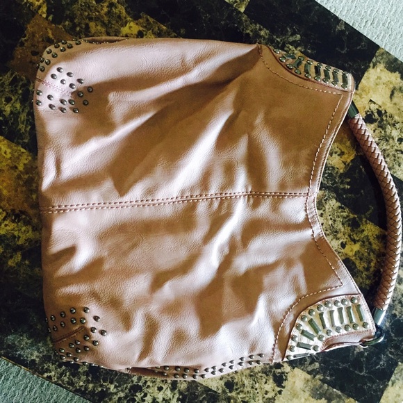 PSold locally *** pink purse