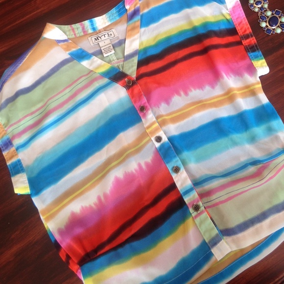 ❌SOLD❌Colorful Sheer Top - Picture 2 of 2