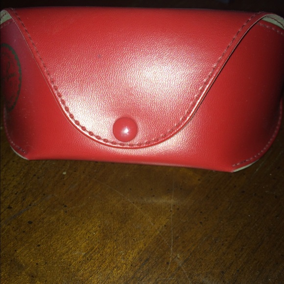 Authentic Raybans with case - Picture 3 of 3