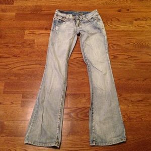 American Eagle Distressed Jeans