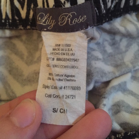 tribal patterned leggings! - Picture 3 of 3