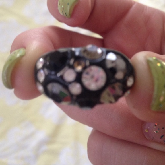 Blingy Ring - Picture 3 of 3