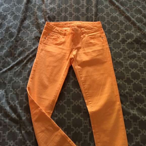 RUE 21 size 1/2 skinny pant